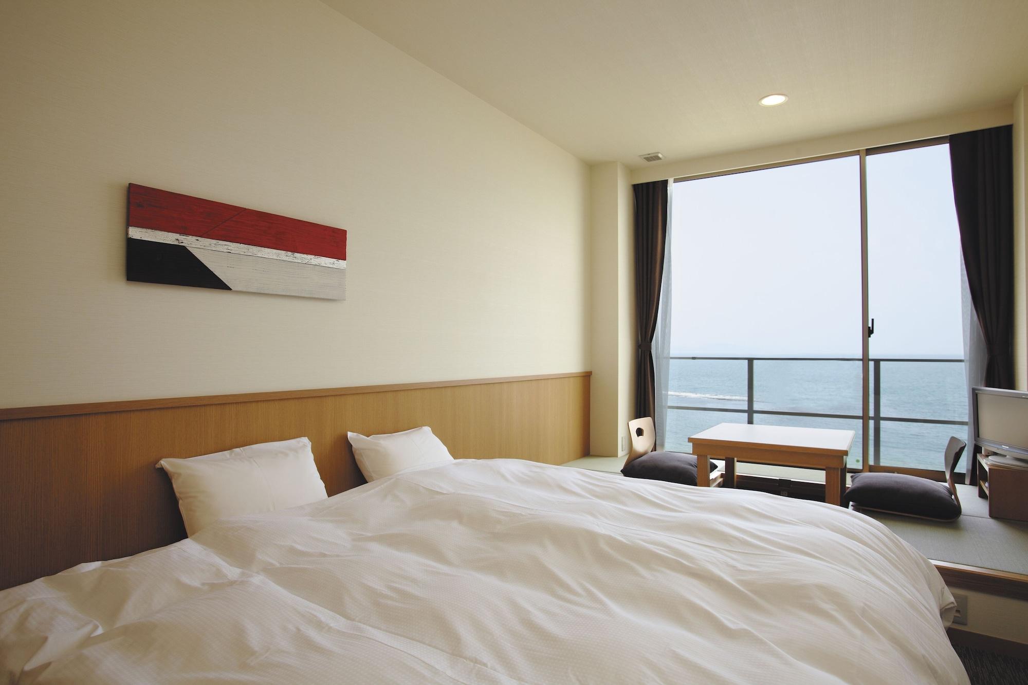 Bayside Square Kaike Hotel Йонаго Экстерьер фото